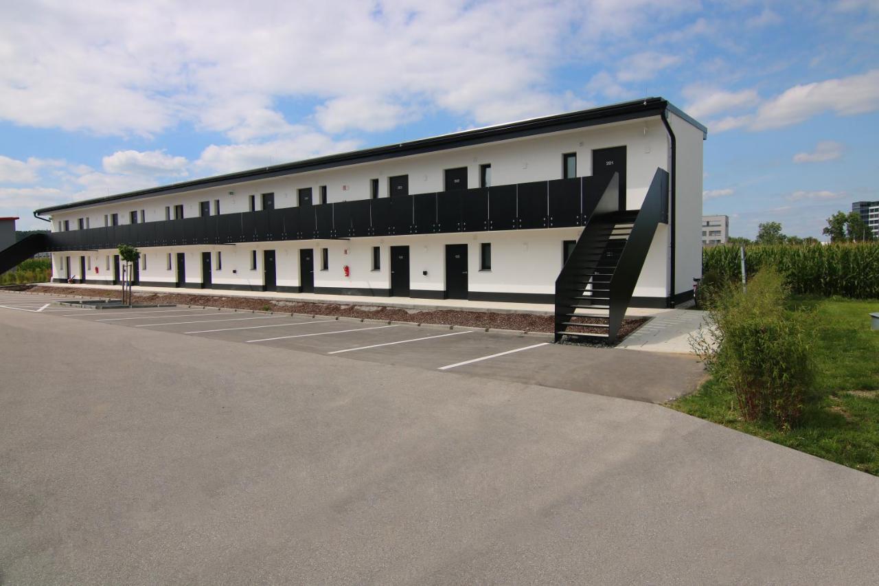 Kam Hotel By Wmm Hotels Stetten  Exteriér fotografie